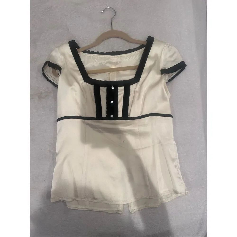 Women’s cream and black blouse size S/M